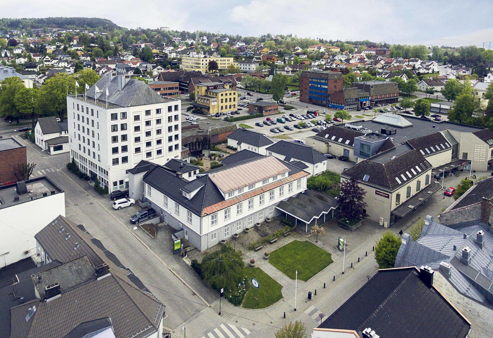 Hotell Vic Porsgrunn Buitenkant foto